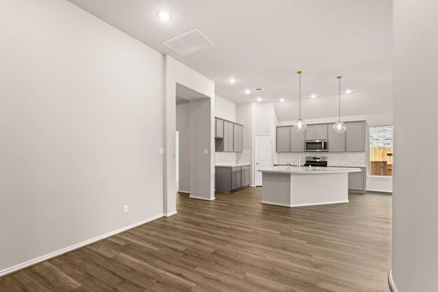 2326 Honeyberry Shrub Drive, Manvel, TX 77578