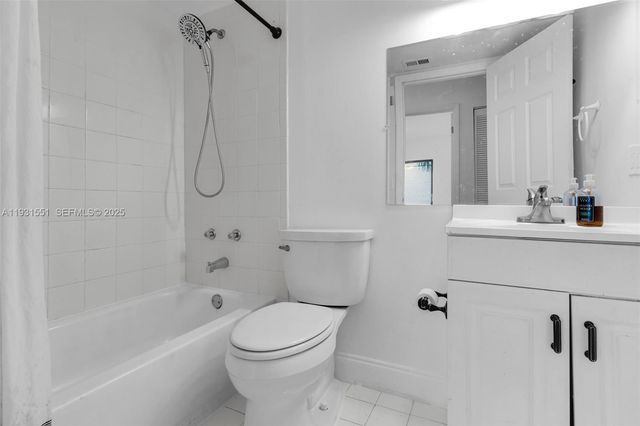 14717 SW 110th Ter, Miami, FL 33196