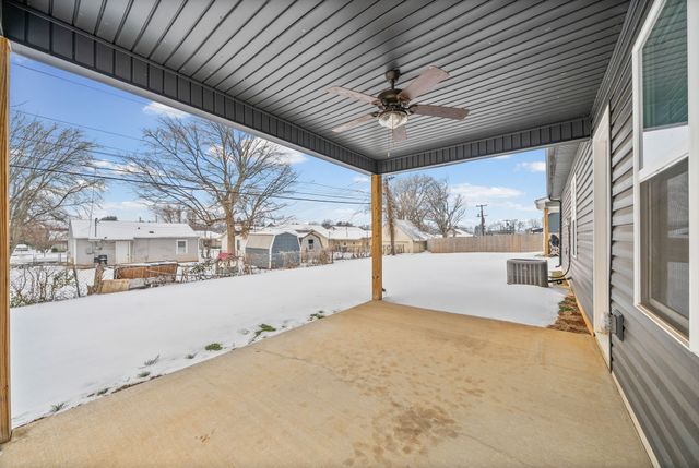 214 King Rd, Clarksville, TN 37042