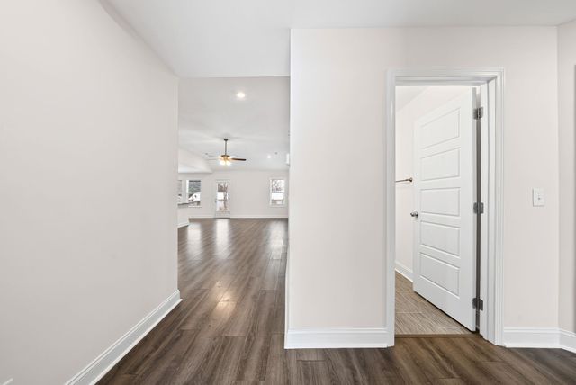 214 King Rd, Clarksville, TN 37042