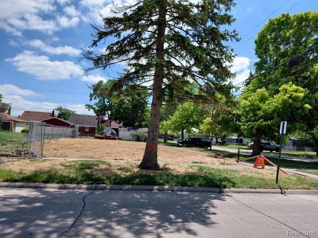 13581 Edison Street, Southgate, MI 48195