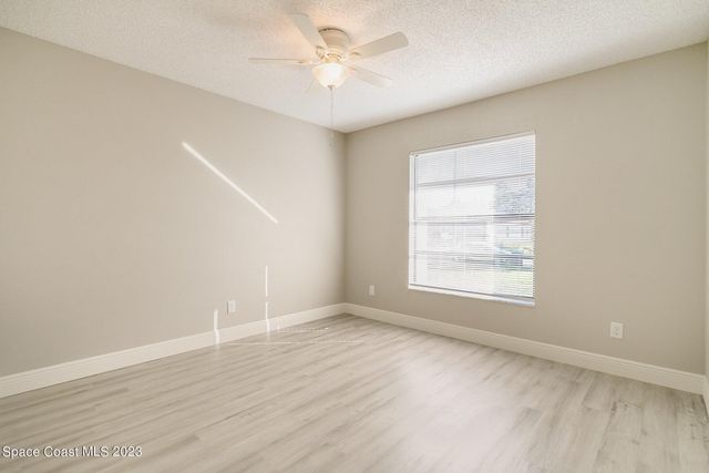 1847 Parrsboro Street NW, Palm Bay, FL 32907