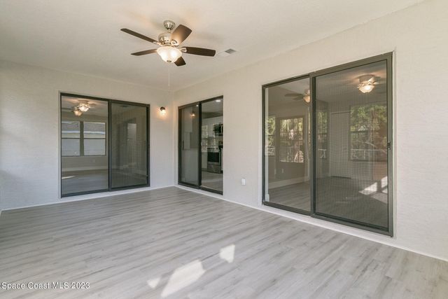 1847 Parrsboro Street NW, Palm Bay, FL 32907