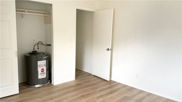 757 95th AVE N, Naples, FL 34108