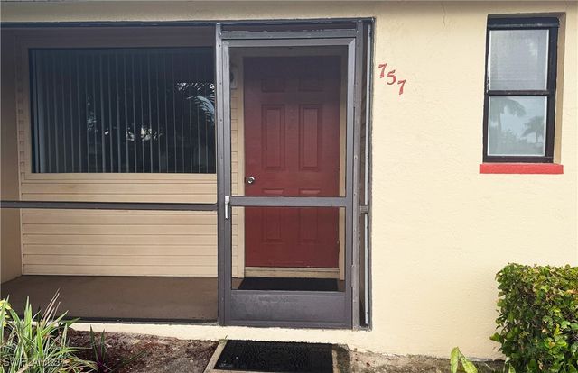 757 95th AVE N, Naples, FL 34108