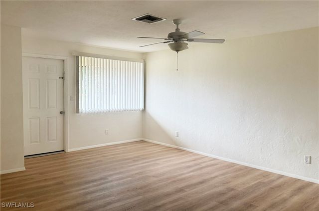 757 95th AVE N, Naples, FL 34108