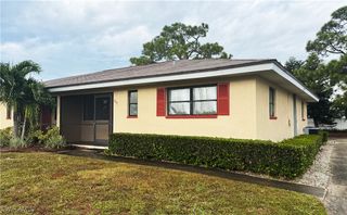 757 95th AVE N, Naples, FL 34108