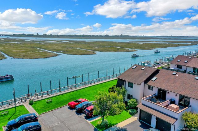1 Anchorage Way 601, Freeport, NY 11520