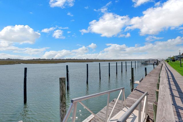1 Anchorage Way 601, Freeport, NY 11520