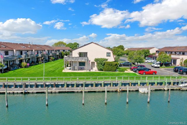 1 Anchorage Way 601, Freeport, NY 11520