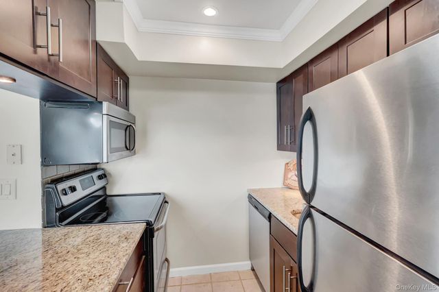 1 Anchorage Way 601, Freeport, NY 11520