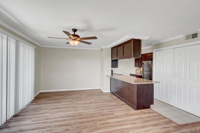 1 Anchorage Way 601, Freeport, NY 11520