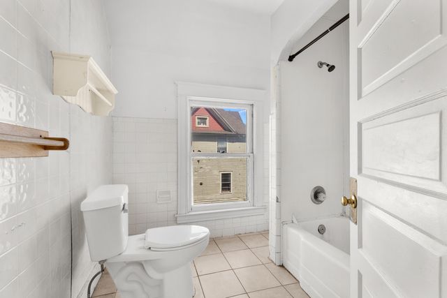 416 Bellevue Place, Kalamazoo, MI 49007