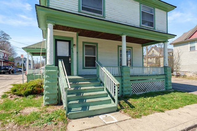 416 Bellevue Place, Kalamazoo, MI 49007