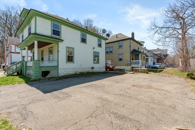 416 Bellevue Place, Kalamazoo, MI 49007