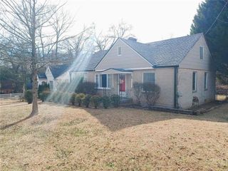 366 Lynnhaven SW Drive, Atlanta, GA 30310