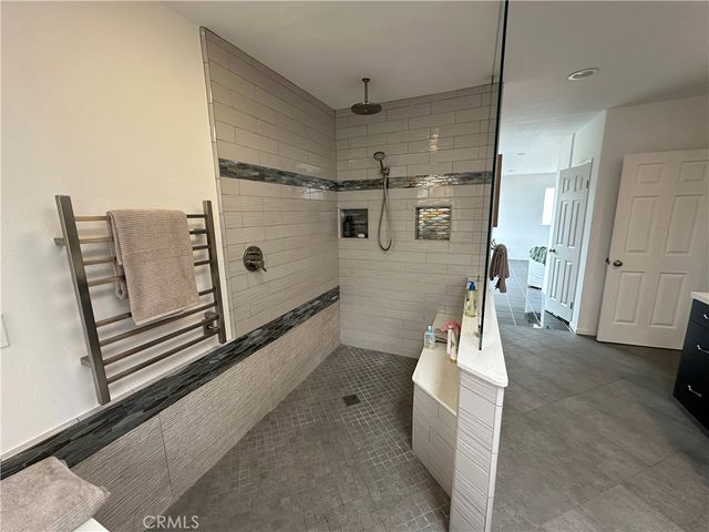 3851 Cazador, Los Angeles, CA 90065