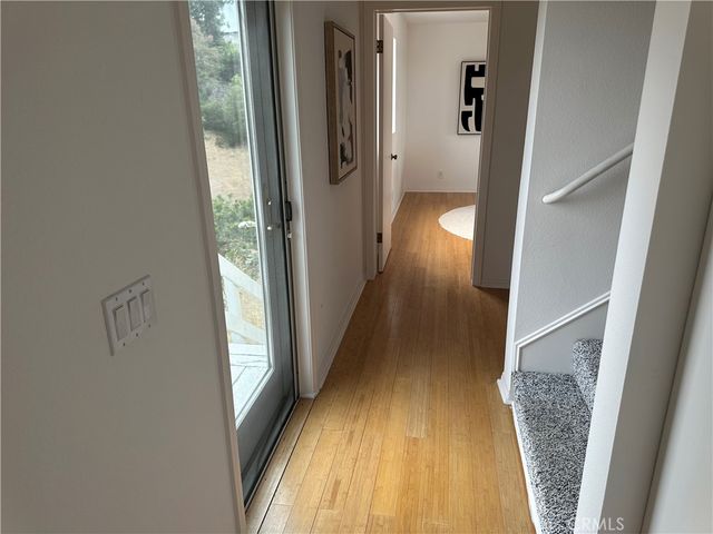 3851 Cazador, Los Angeles, CA 90065