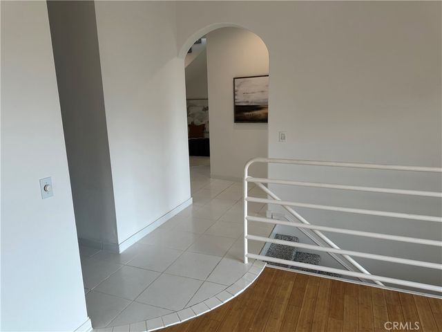 3851 Cazador, Los Angeles, CA 90065