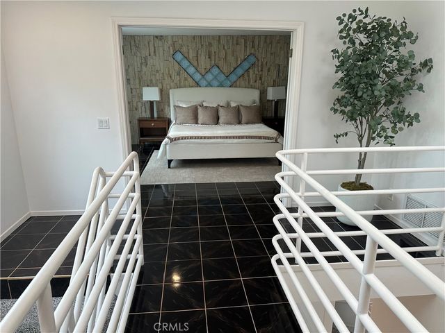 3851 Cazador, Los Angeles, CA 90065