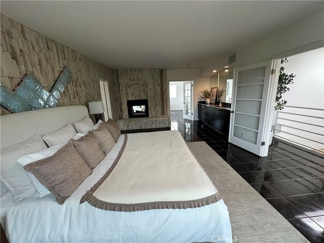 3851 Cazador, Los Angeles, CA 90065