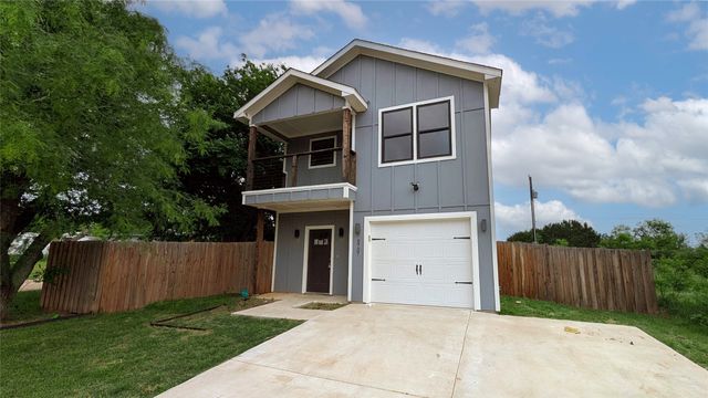 5707 Lake Granbury Trail, Granbury, TX 76048