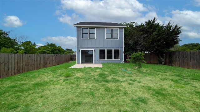 5707 Lake Granbury Trail, Granbury, TX 76048