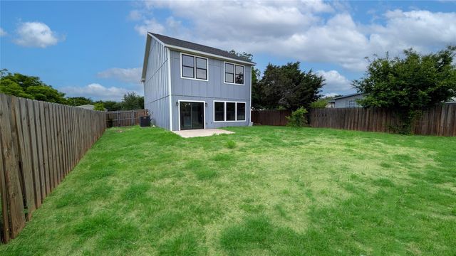 5707 Lake Granbury Trail, Granbury, TX 76048