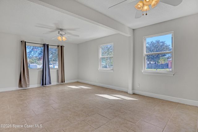 1074 Castile Road SE 9, Palm Bay, FL 32909