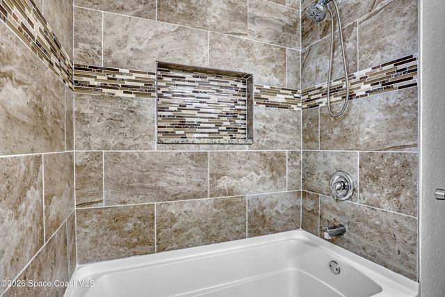 1074 Castile Road SE 9, Palm Bay, FL 32909