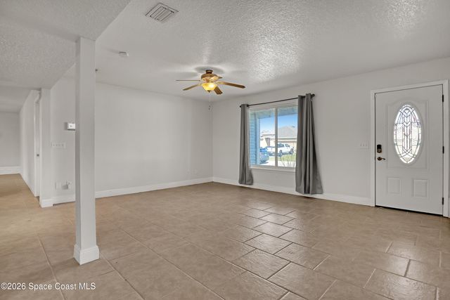 1074 Castile Road SE 9, Palm Bay, FL 32909