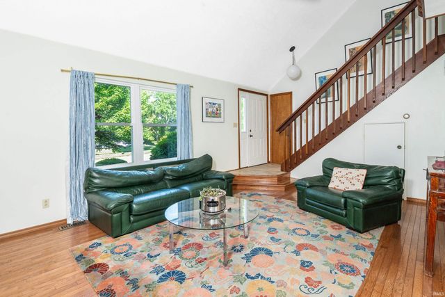 3842 S Laurel Court, Bloomington, IN 47401