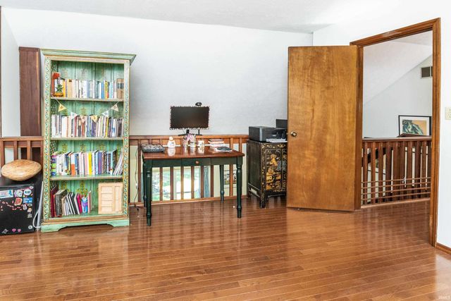 3842 S Laurel Court, Bloomington, IN 47401