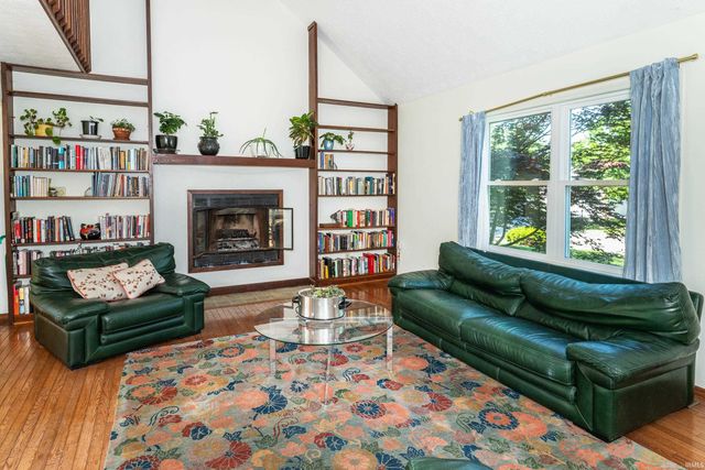 3842 S Laurel Court, Bloomington, IN 47401