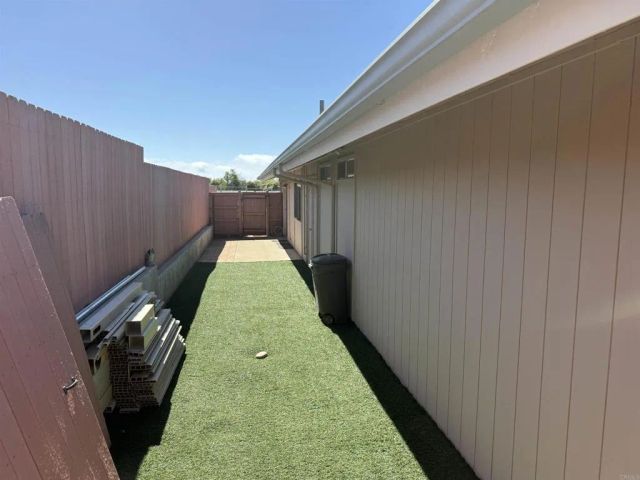 1390 Las Flores Drive, Carlsbad, CA 92008
