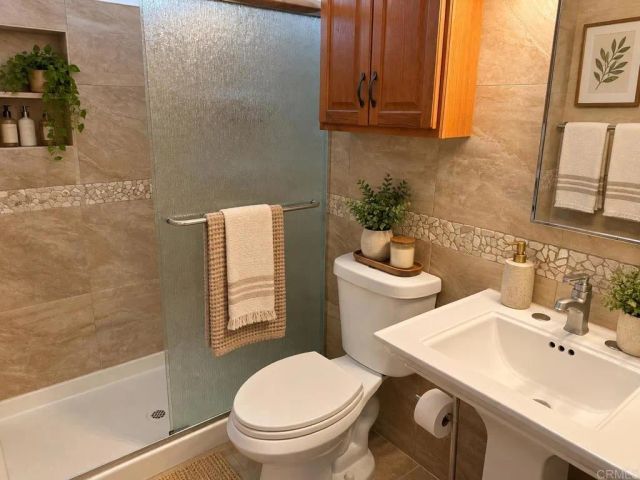 1390 Las Flores Drive, Carlsbad, CA 92008