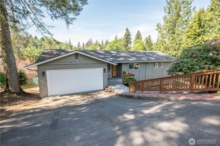 2441 W Lynnwood Drive, Longview, WA 98632
