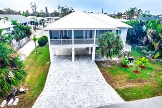 431 Lazy WAY, Fort Myers Beach, FL 33931