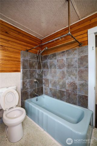 715 N Broadway Street, Aberdeen, WA 98520