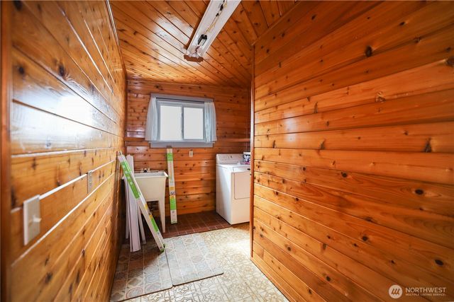 715 N Broadway Street, Aberdeen, WA 98520