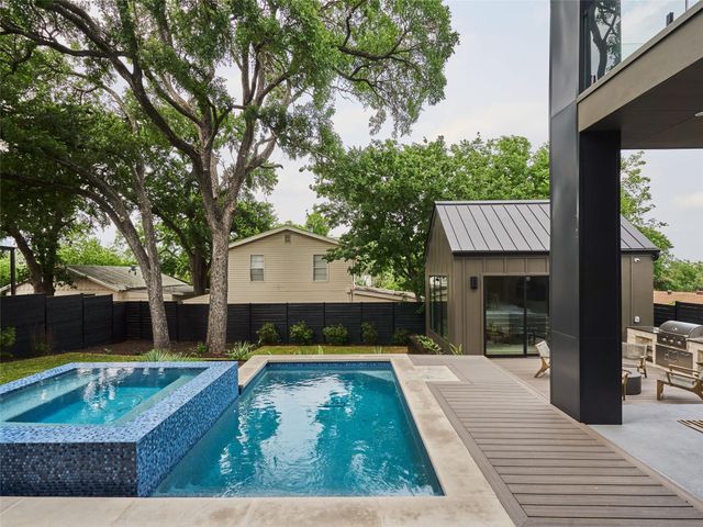 1602 Taylor Gaines ST, Austin, TX 78741