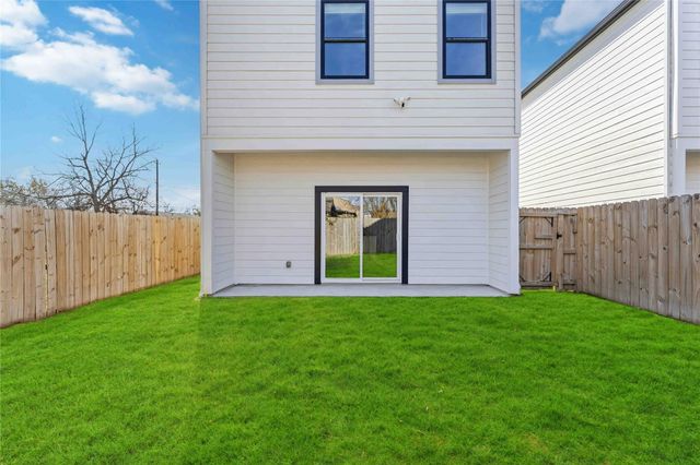 2217 Lee Street, Houston, TX 77026