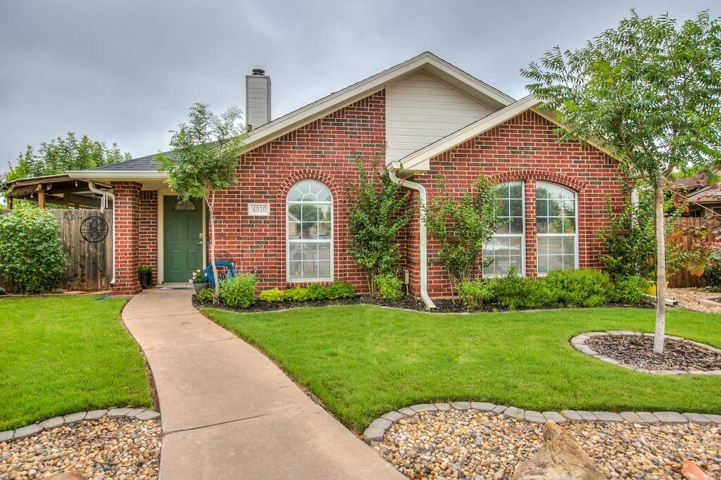 4510 Oak Grove Court, San Angelo, TX 76904