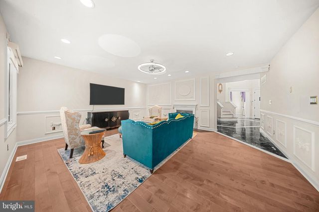 920 PINE VALLEY, Rydal, PA 19046
