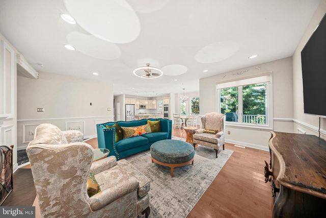 920 PINE VALLEY, Rydal, PA 19046