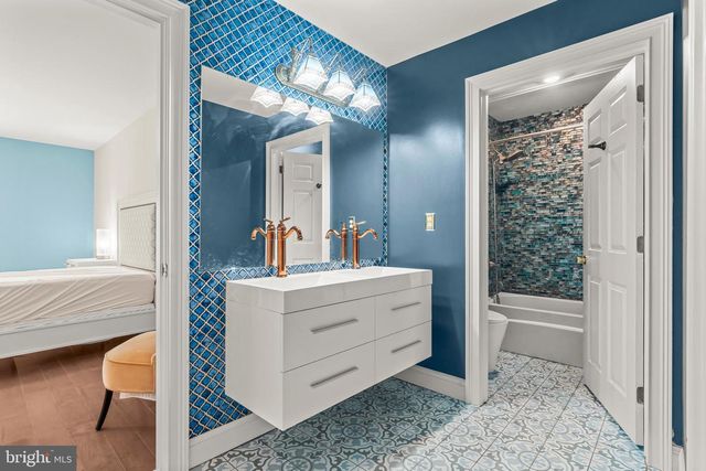 920 PINE VALLEY, Rydal, PA 19046