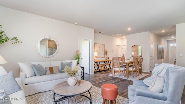 1095 Woods Crossing Road SW, Supply, NC 28462