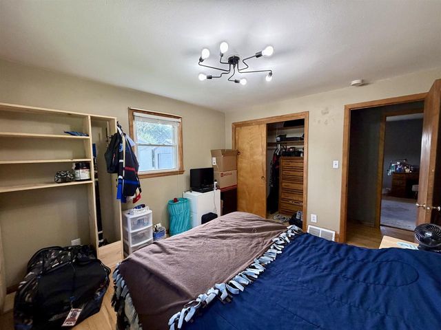 559 Summit Avenue, Monticello, WI 53570