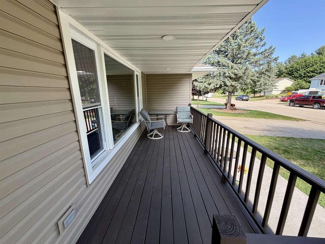 559 Summit Avenue, Monticello, WI 53570