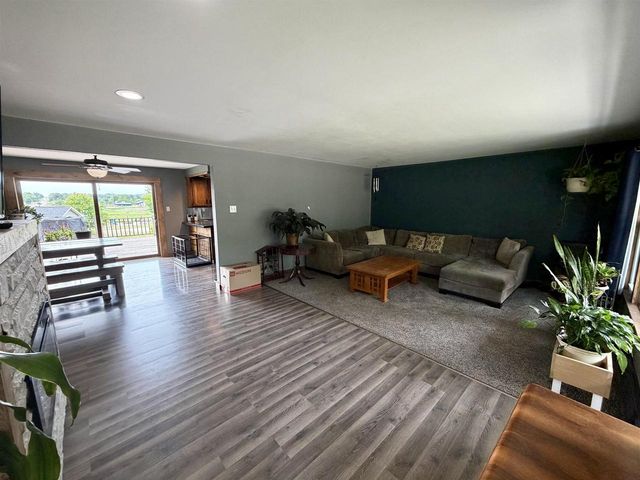 559 Summit Avenue, Monticello, WI 53570